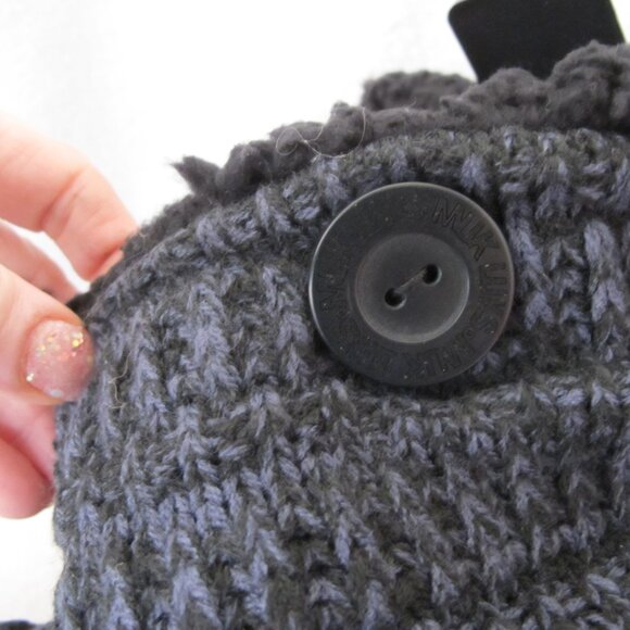 NWT - Muk Luks Bootie Slippers - Picture 9 of 12